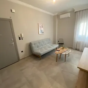  Apartment Agias Sofias Center Griechenland